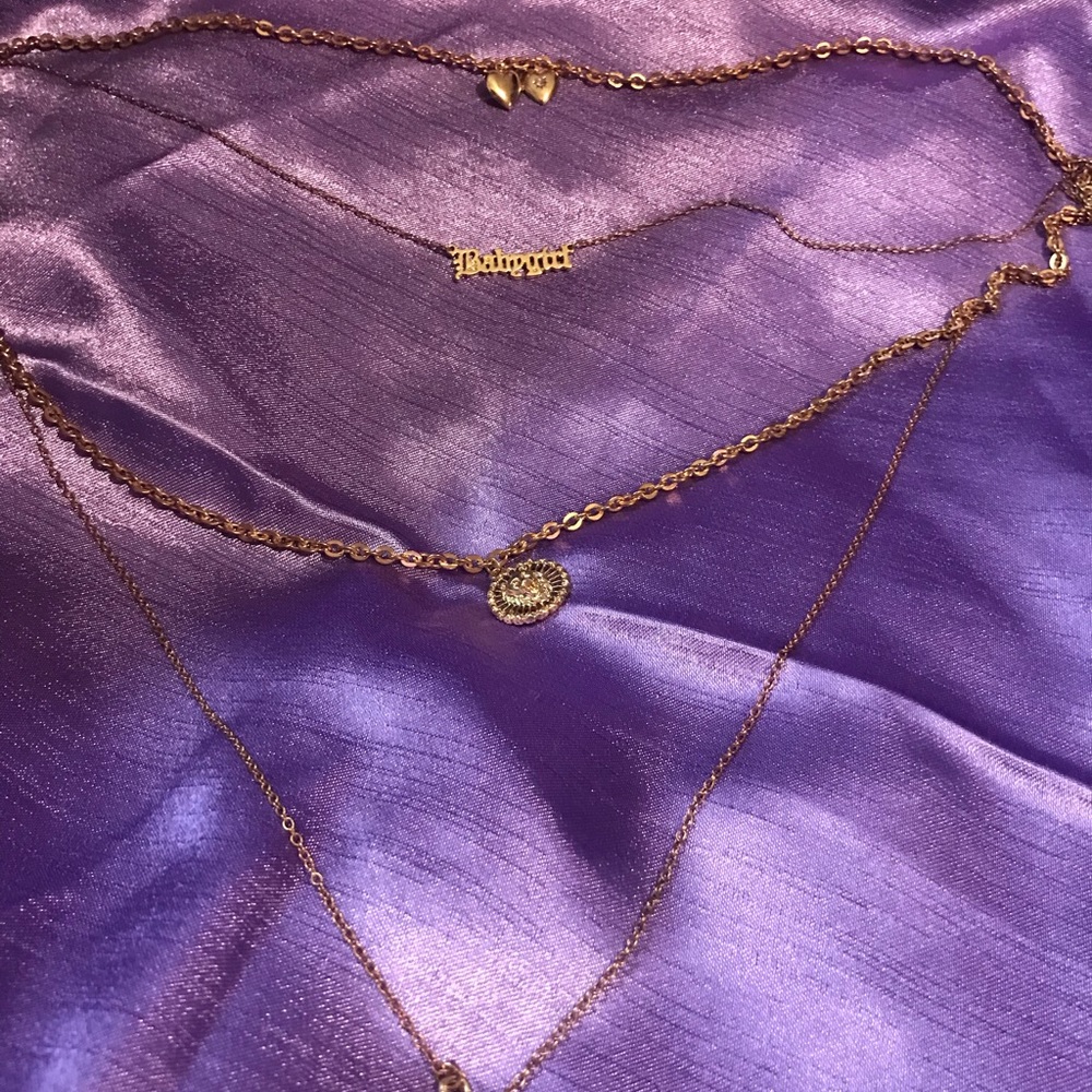 Layered Necklace ✨ - Picture 2 of 6